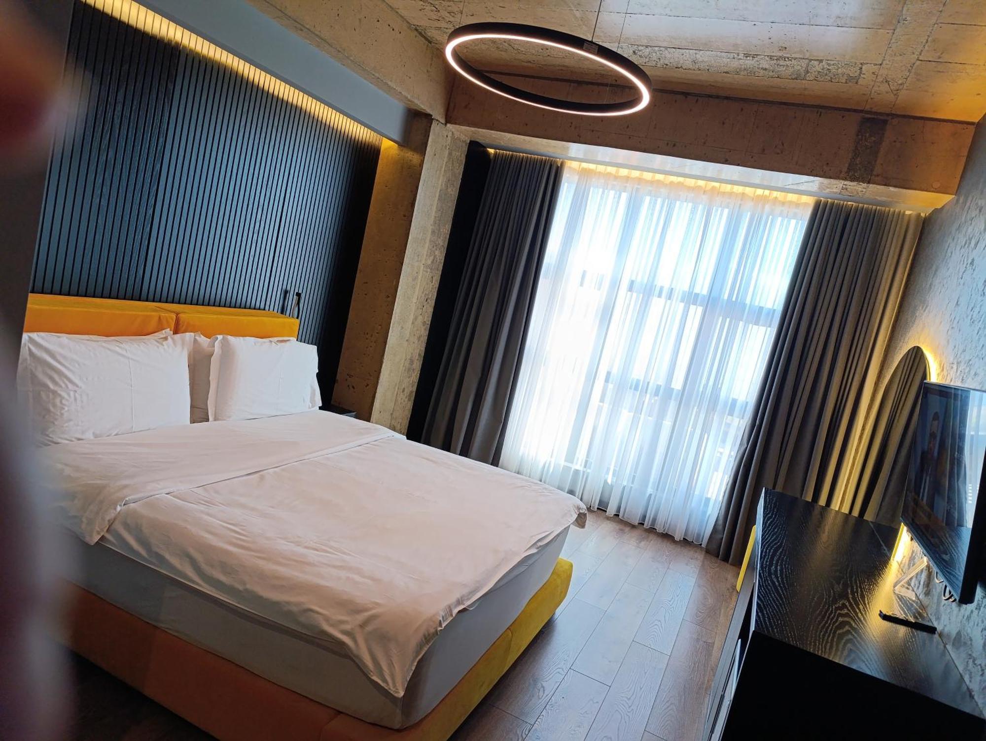 Toka Hotel Restaurant Udenisht Екстер'єр фото